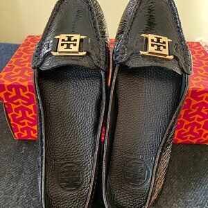 Tory Burch | Kendrick Driver in Black Patent - Size 7.5
